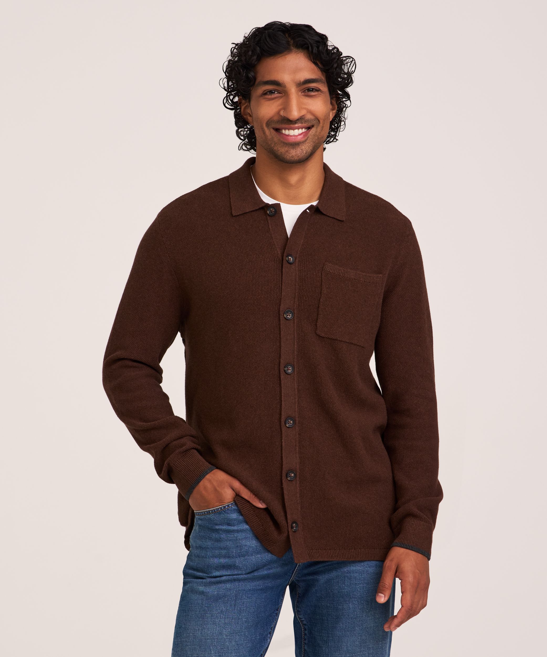 dh-cardigan-sweater-948c903a-55b5-4a83-8a9a-2685aa452670-jpgrendition