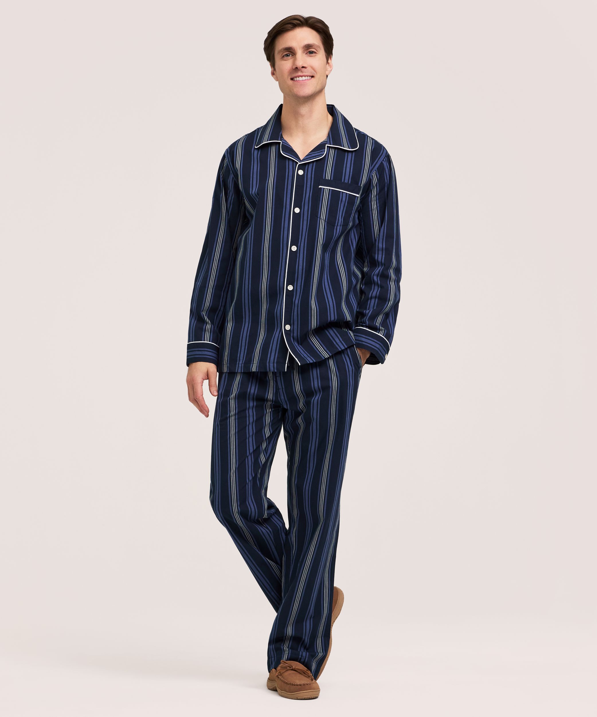 dh-chambray-stripe-poplin-pj-set-756514c2-ce7f-4595-b3ee-73e460dbd926-jpgrendition