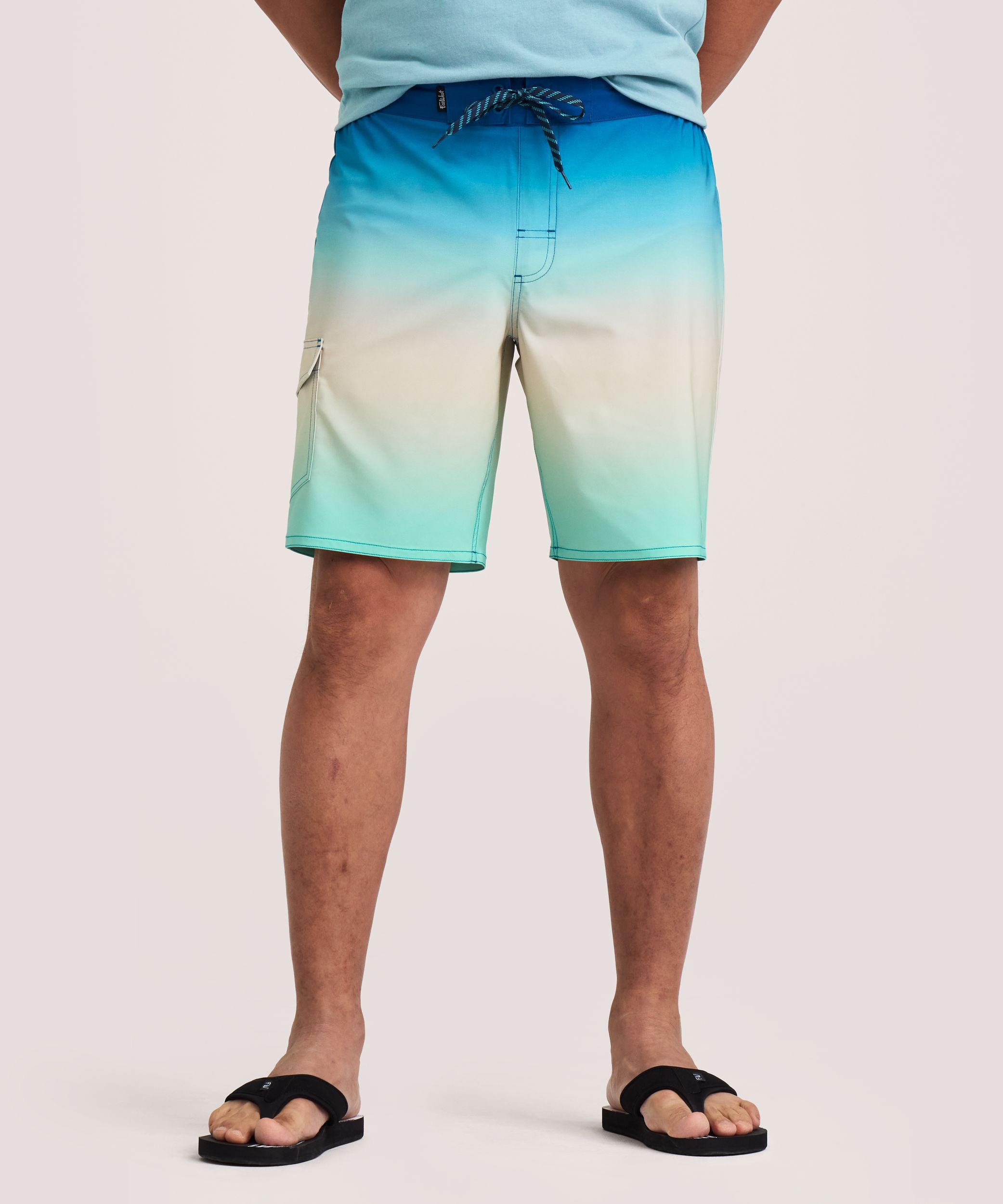 farwest-men-s-ombre-9-inch-e-board-short-cea641a4-3240-45dd-abc9-e7c09766469a-jpgrendition