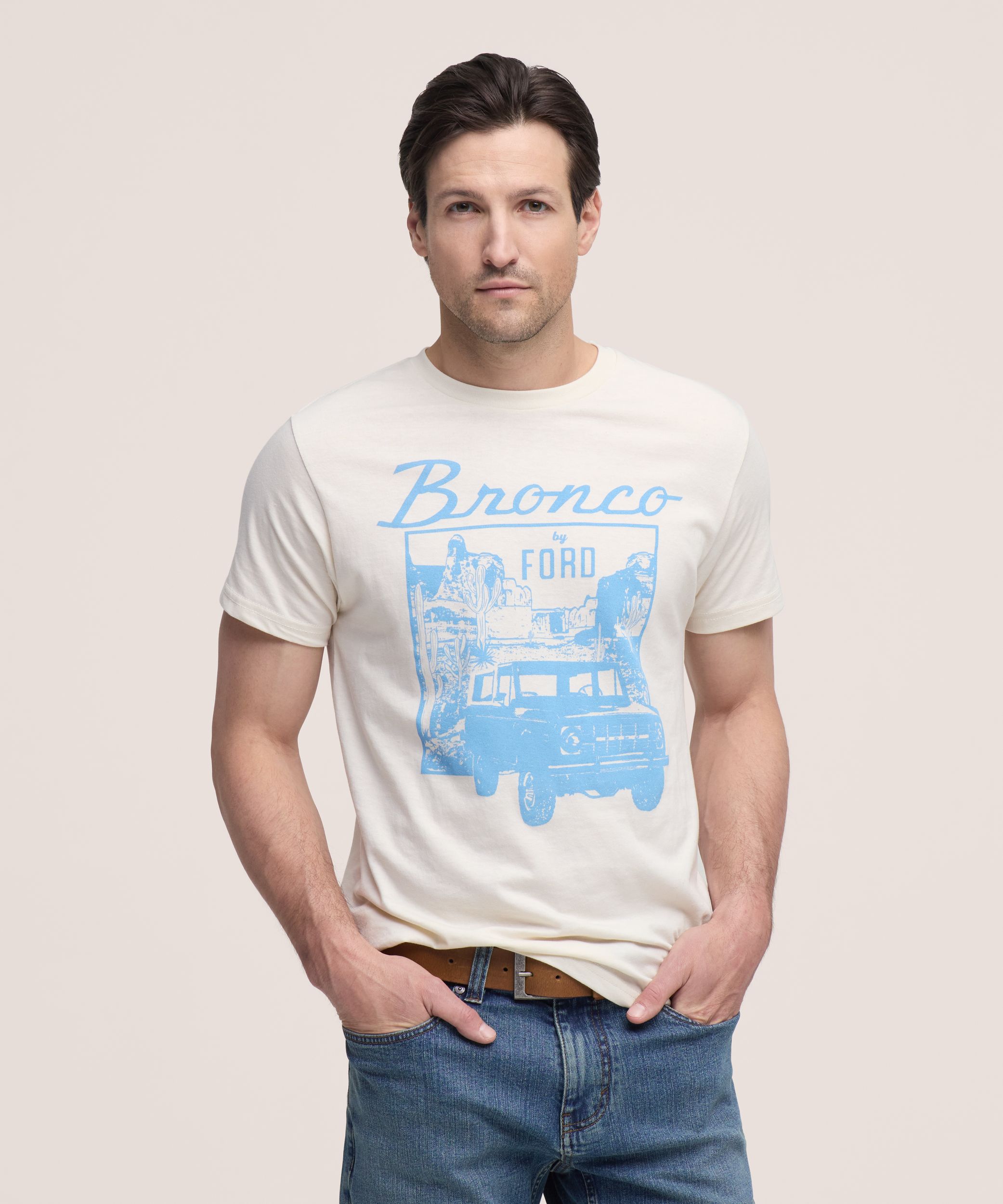 men-s-bronco-graphic-crewneck-t-shirt-46195df8-52bc-4517-a80e-1af047703653-jpgrendition